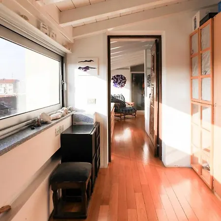 Apartment Plum Guide - Sailor's Solace *